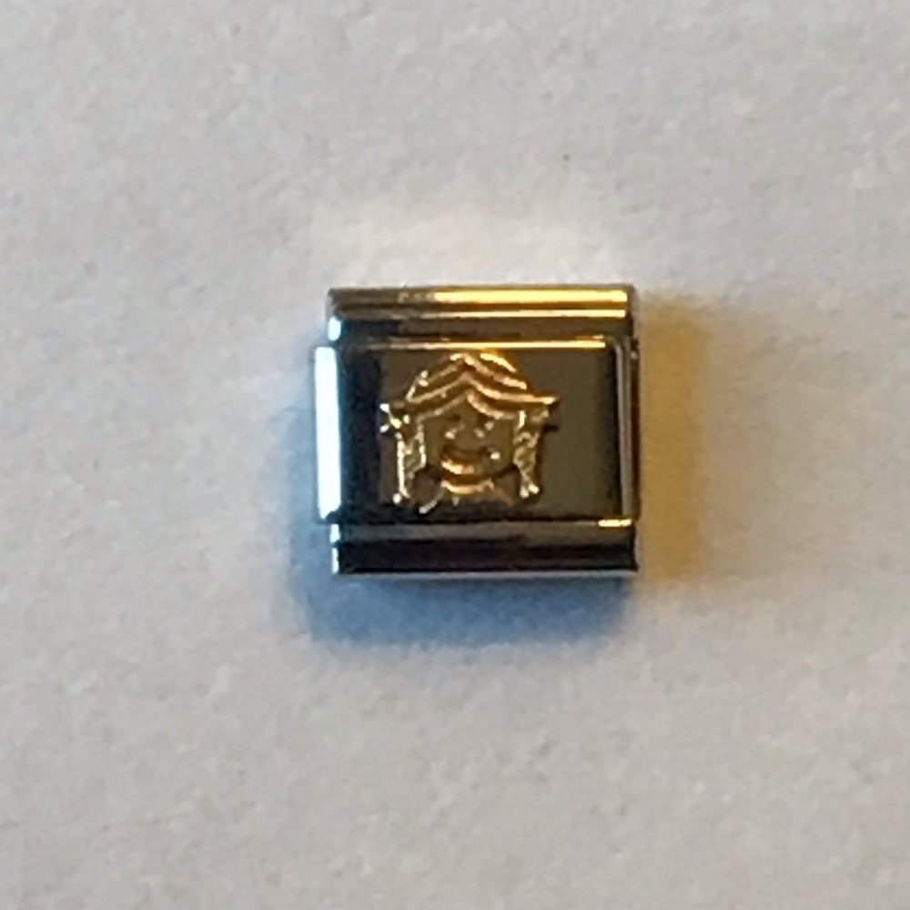 18kt “Little Girl” Nomination Charm